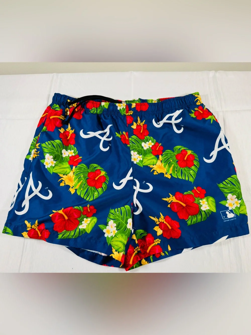MLB Atlanta Braves Blue Floral Men's Swim Trunks